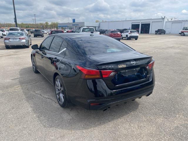used 2024 Nissan Altima car