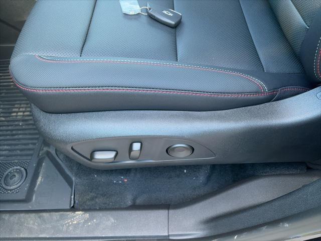 new 2026 Chevrolet Traverse car, priced at $60,175