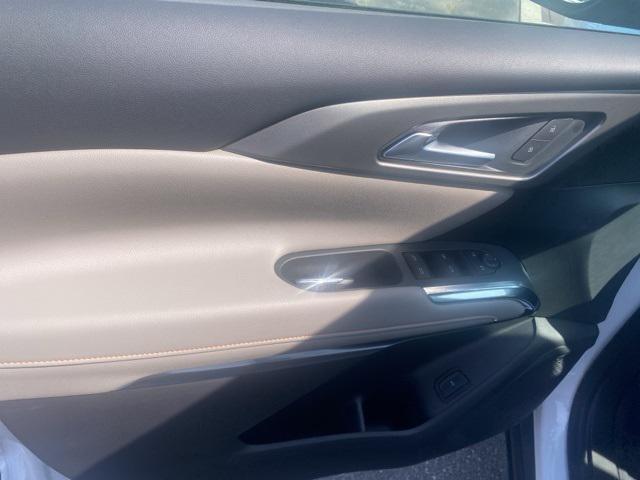 new 2025 Chevrolet Traverse car, priced at $43,060