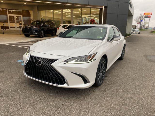 new 2025 Lexus ES 350 car, priced at $48,009