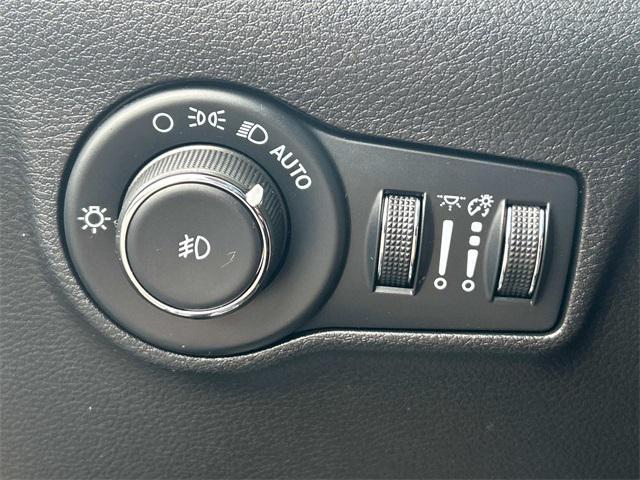 used 2022 Jeep Compass car, priced at $24,998