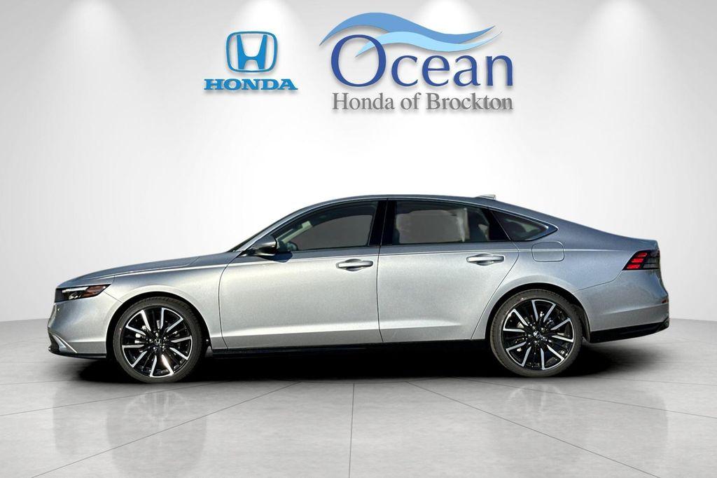 new 2025 Honda Accord Hybrid car, priced at $40,905