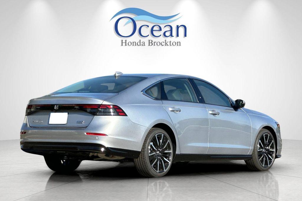new 2025 Honda Accord Hybrid car, priced at $40,905
