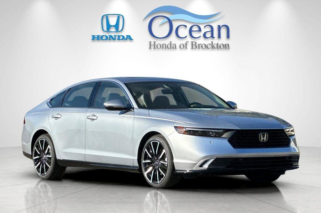 new 2025 Honda Accord Hybrid car, priced at $40,905