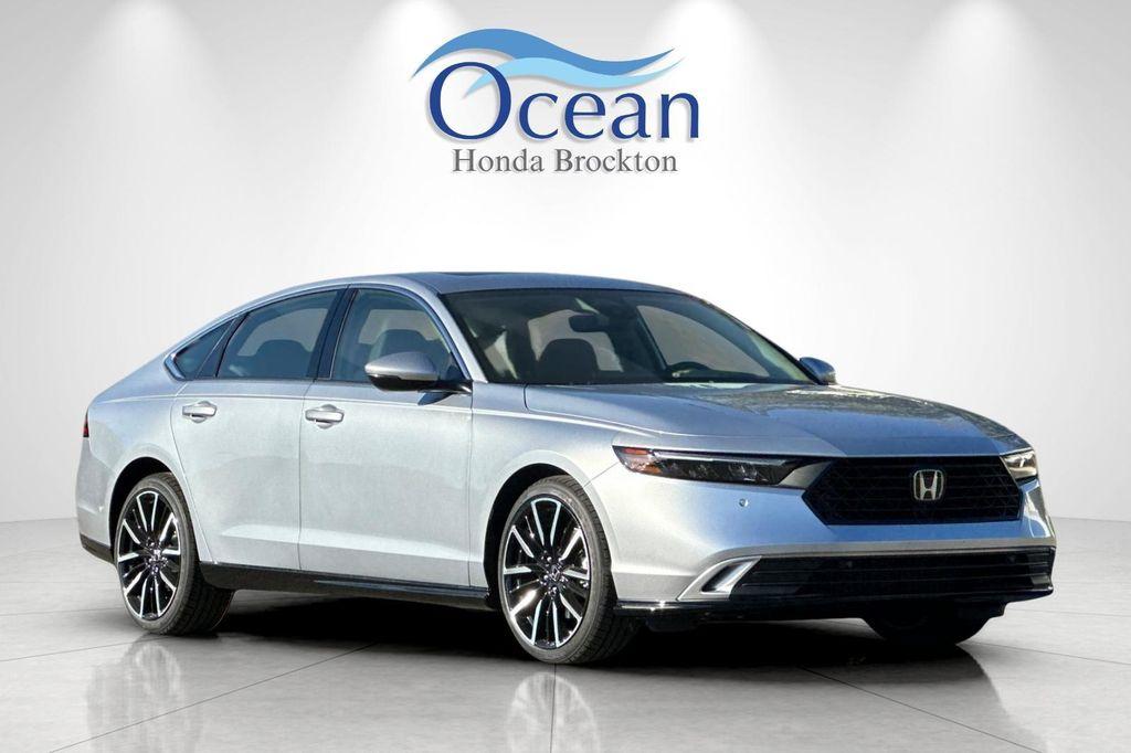 new 2025 Honda Accord Hybrid car, priced at $40,905