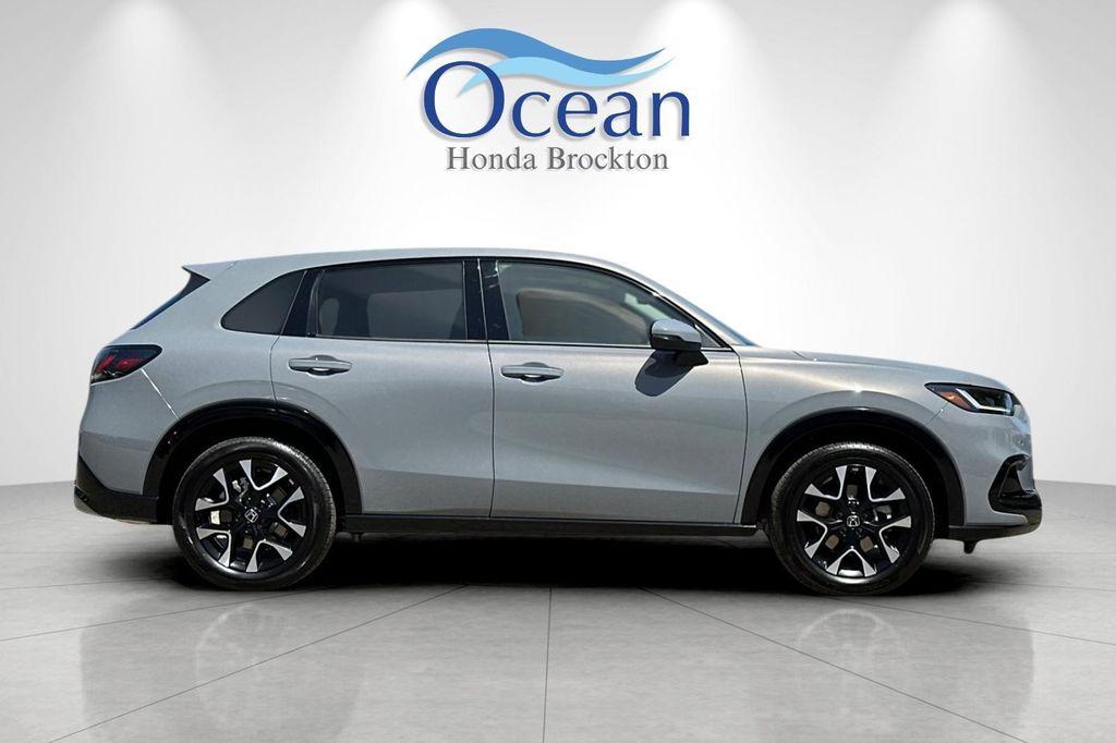 new 2026 Honda HR-V car, priced at $33,455