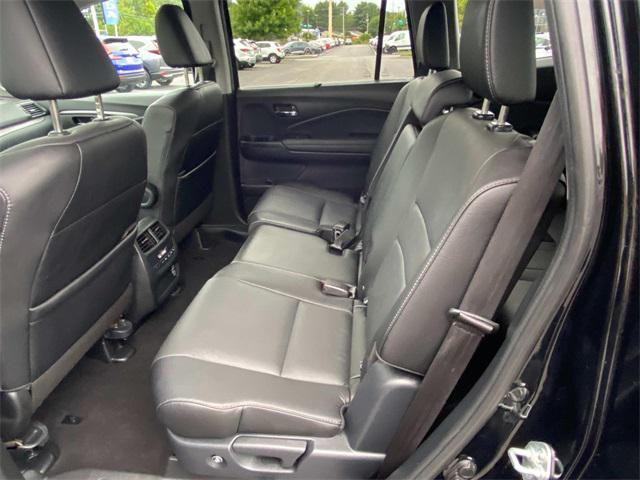 used 2022 Honda Pilot car, priced at $27,698