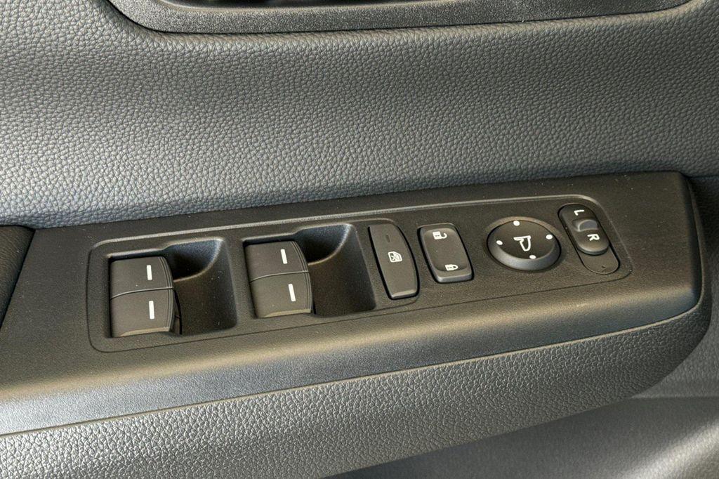 new 2026 Honda CR-V Hybrid car, priced at $41,675