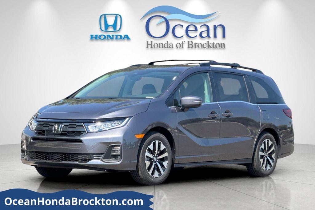 new 2026 Honda Odyssey car, priced at $44,290
