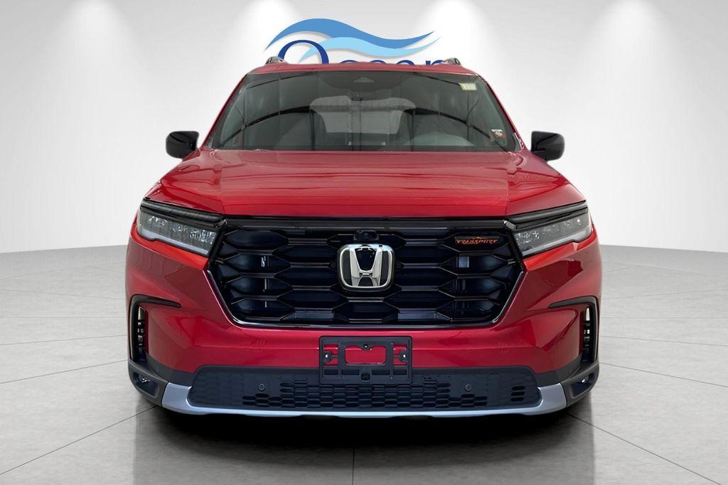 new 2025 Honda Pilot car, priced at $51,305