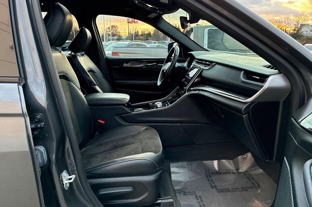 used 2021 Jeep Grand Cherokee L car, priced at $29,596