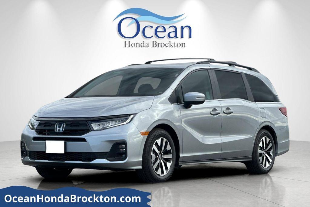 new 2026 Honda Odyssey car, priced at $45,340