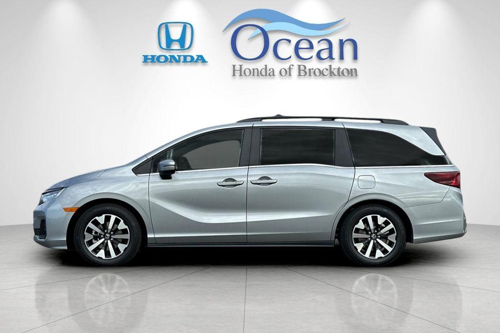 new 2026 Honda Odyssey car, priced at $45,340