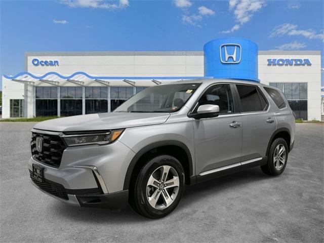 new 2025 Honda Pilot car, priced at $47,780