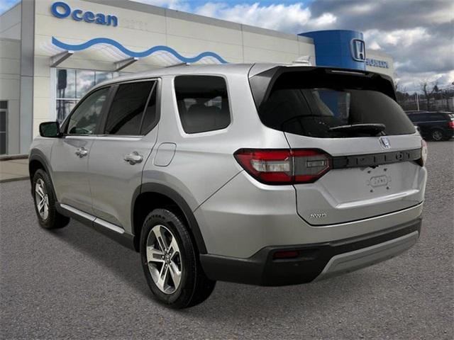 new 2025 Honda Pilot car, priced at $47,780