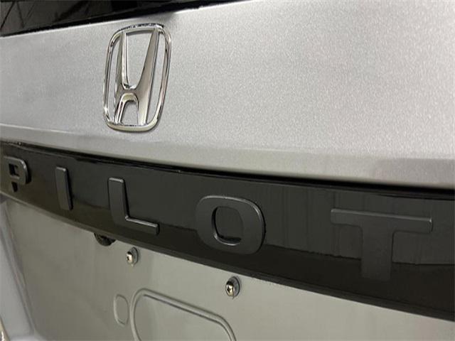 new 2025 Honda Pilot car, priced at $47,780