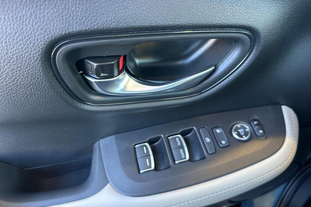 new 2026 Honda HR-V car, priced at $33,455