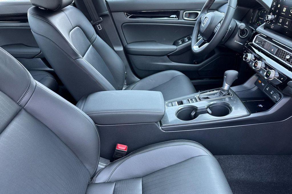 new 2026 Honda Civic Hybrid car, priced at $33,945