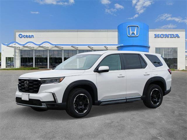 new 2025 Honda Pilot car, priced at $50,200