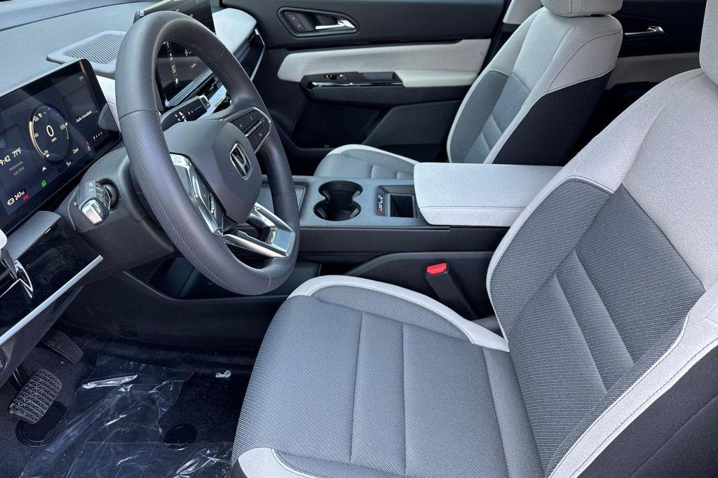 new 2025 Honda Prologue car, priced at $52,350