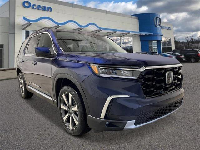 new 2025 Honda Pilot car, priced at $52,715