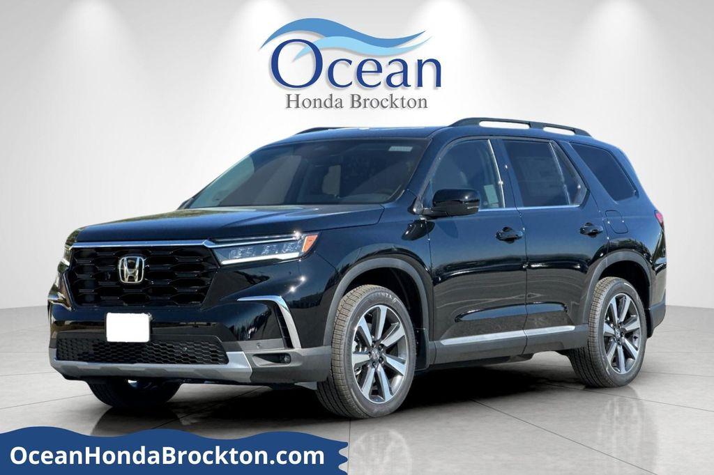 new 2025 Honda Pilot car, priced at $51,095