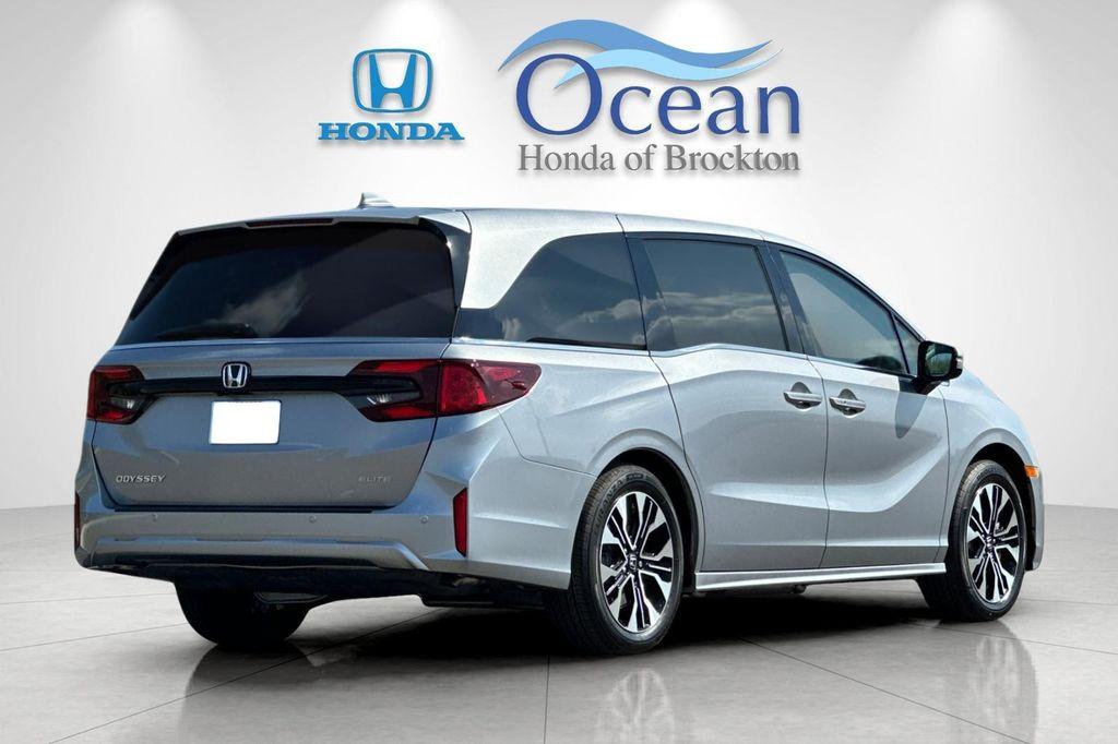 new 2026 Honda Odyssey car, priced at $54,605