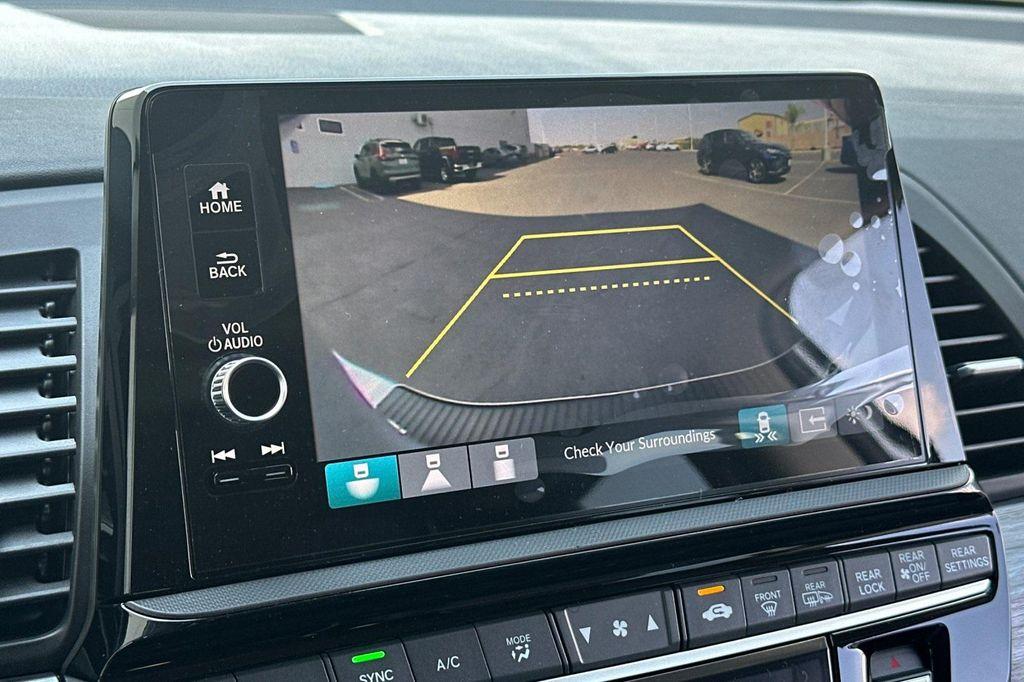 new 2026 Honda Odyssey car, priced at $54,605