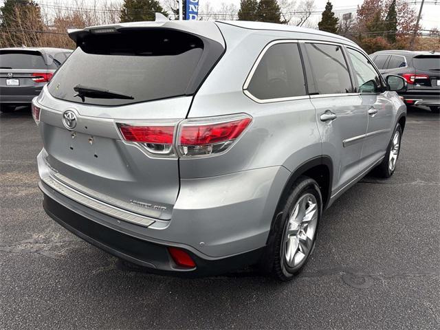 used 2016 Toyota Highlander car, priced at $22,998