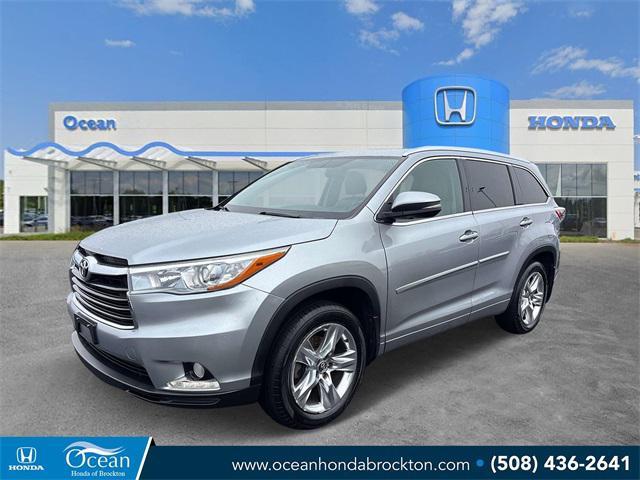 used 2016 Toyota Highlander car, priced at $22,998