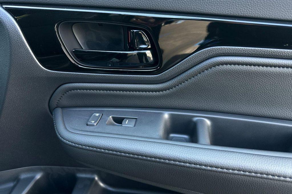 new 2026 Honda Odyssey car, priced at $55,155