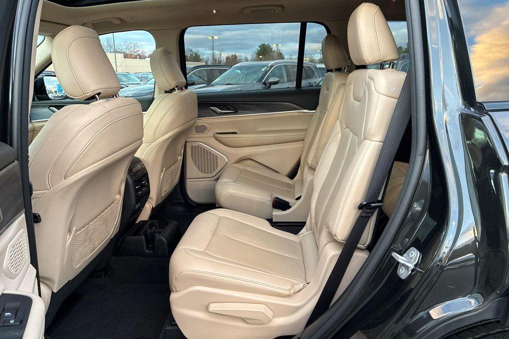 used 2022 Jeep Grand Cherokee L car, priced at $30,148