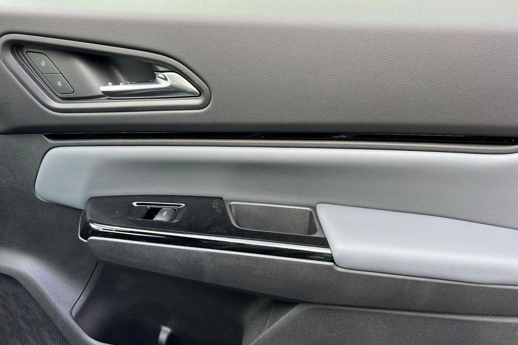 new 2025 Honda Prologue car, priced at $56,650