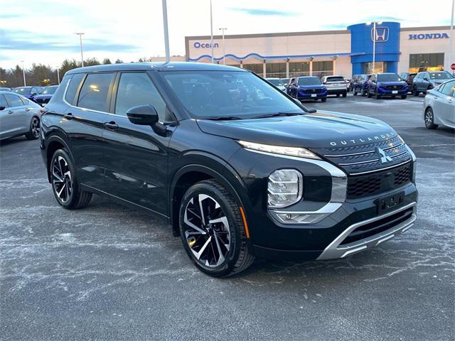 used 2023 Mitsubishi Outlander car, priced at $24,213