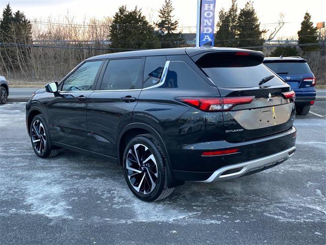 used 2023 Mitsubishi Outlander car, priced at $24,213