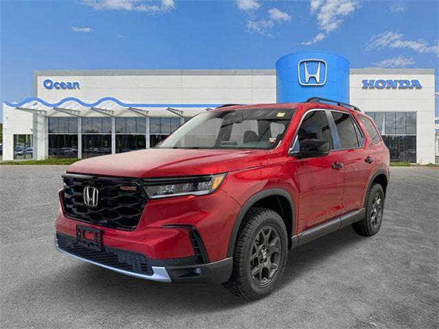 new 2025 Honda Pilot car, priced at $51,250