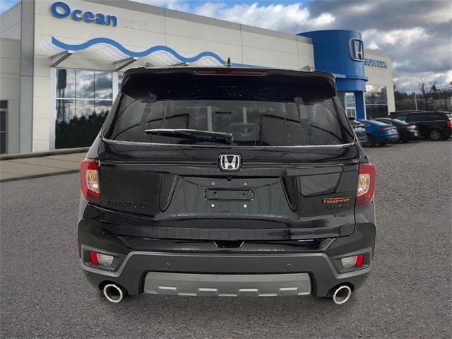 new 2025 Honda Passport car, priced at $46,395