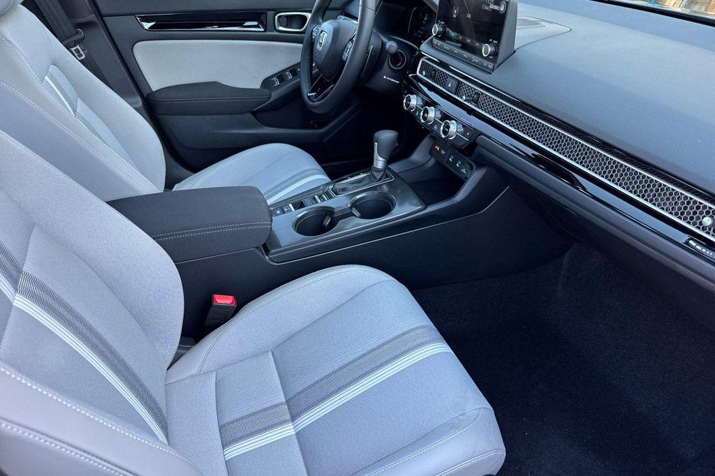 new 2026 Honda Civic Hybrid car, priced at $30,490