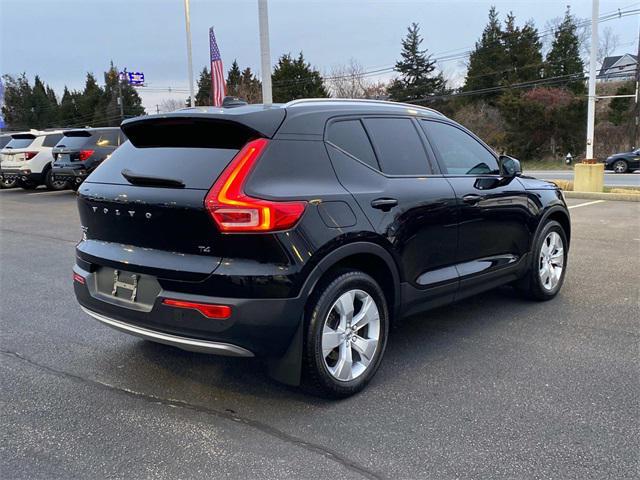 used 2020 Volvo XC40 car, priced at $16,485