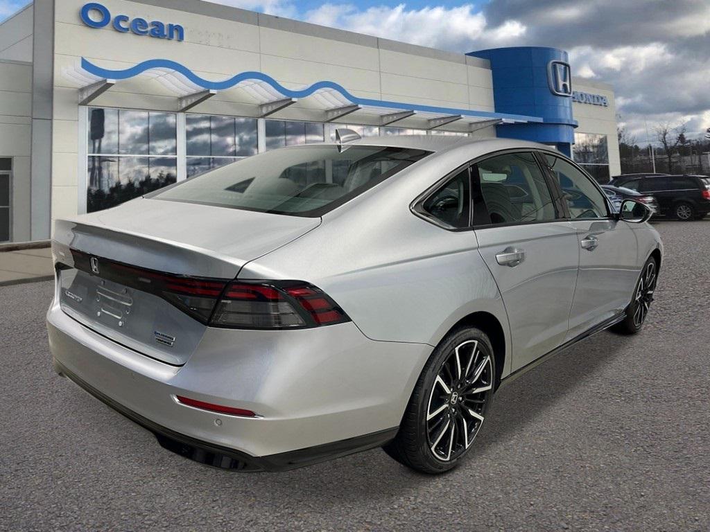 new 2025 Honda Accord Hybrid car, priced at $40,450