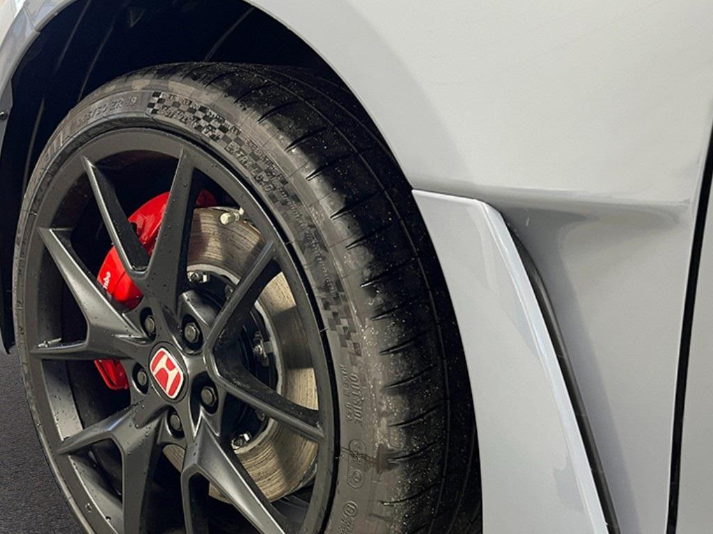 new 2025 Honda Civic Type R car, priced at $47,500