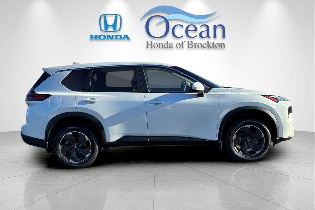 used 2024 Nissan Rogue car, priced at $22,898