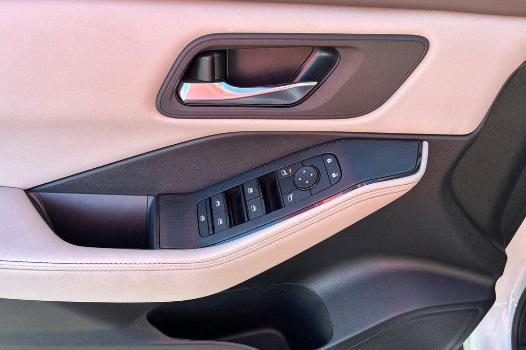 used 2024 Nissan Rogue car, priced at $22,898