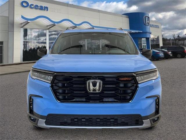 new 2025 Honda Pilot car, priced at $51,730