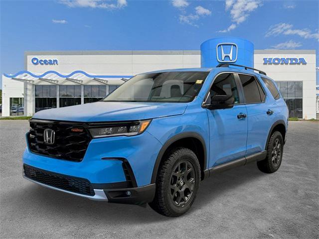 new 2025 Honda Pilot car, priced at $51,730