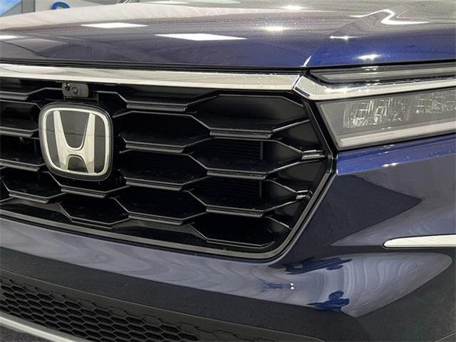 new 2025 Honda Pilot car, priced at $51,050