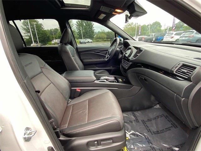 used 2024 Honda Passport car, priced at $39,798