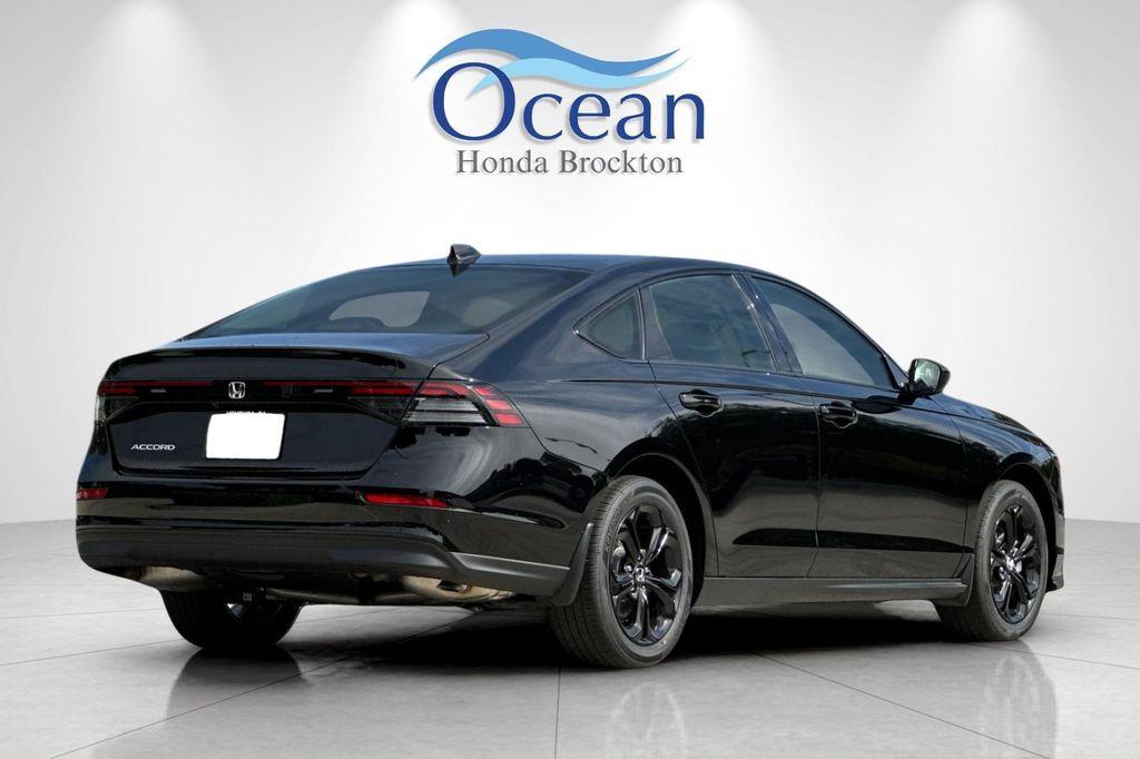 new 2025 Honda Accord car, priced at $31,755