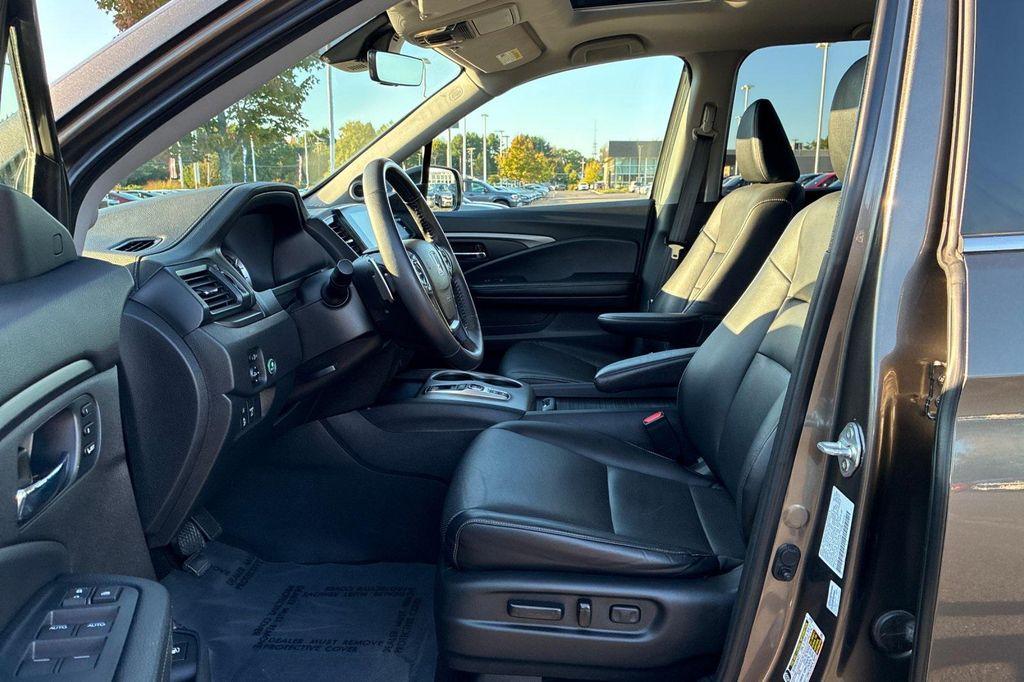 used 2023 Honda Ridgeline car, priced at $30,848