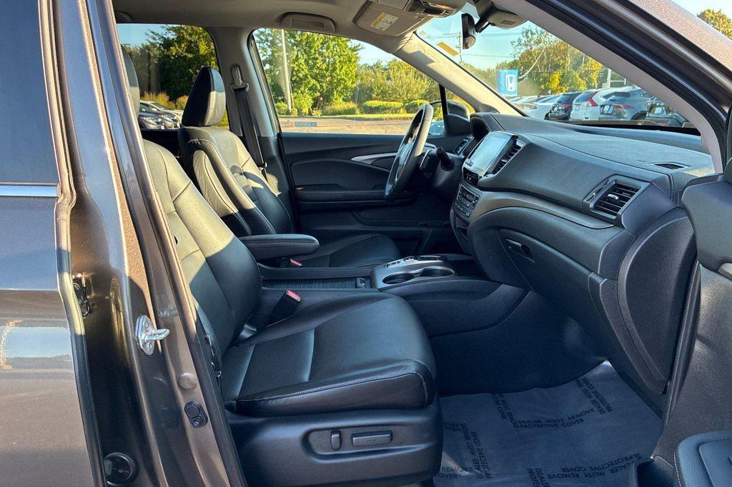 used 2023 Honda Ridgeline car, priced at $30,848